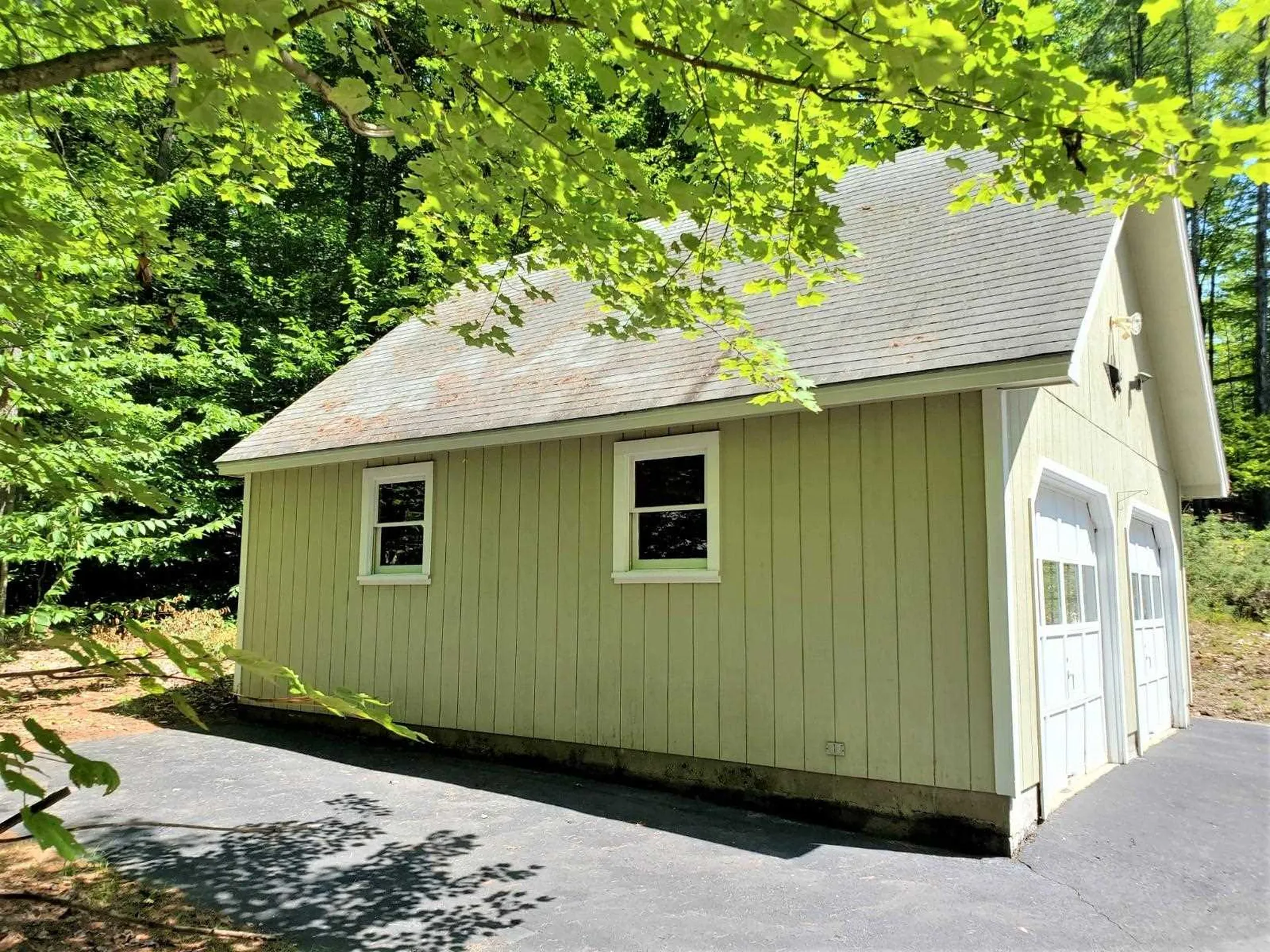 75 Champion Hill Road Effingham NH 03882