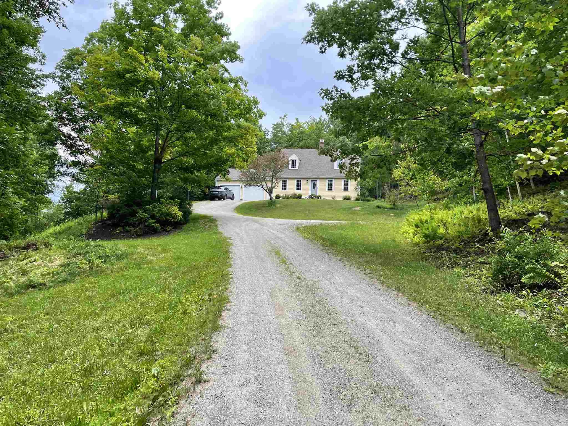 373 Newton Lane Hartford VT 05001
