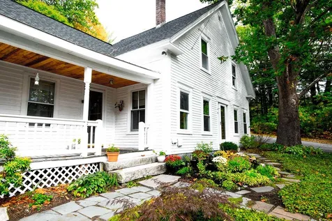 40 Crescent Street Bristol NH 03222