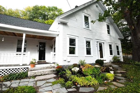 40 Crescent Street Bristol NH 03222