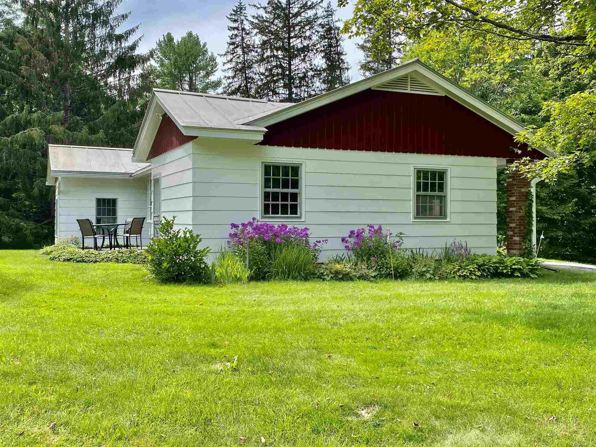 1 Border Lane Woodstock VT 05091