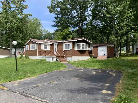 3 North Fuchsia Drive Rochester NH 03867