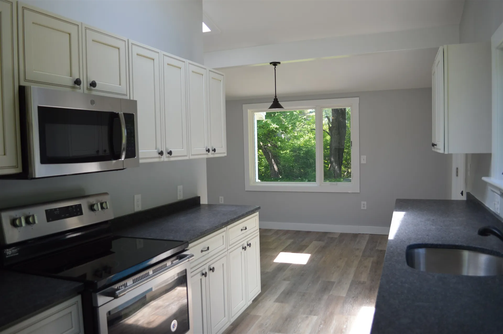 94 Old Richmond Road Swanzey NH 03446