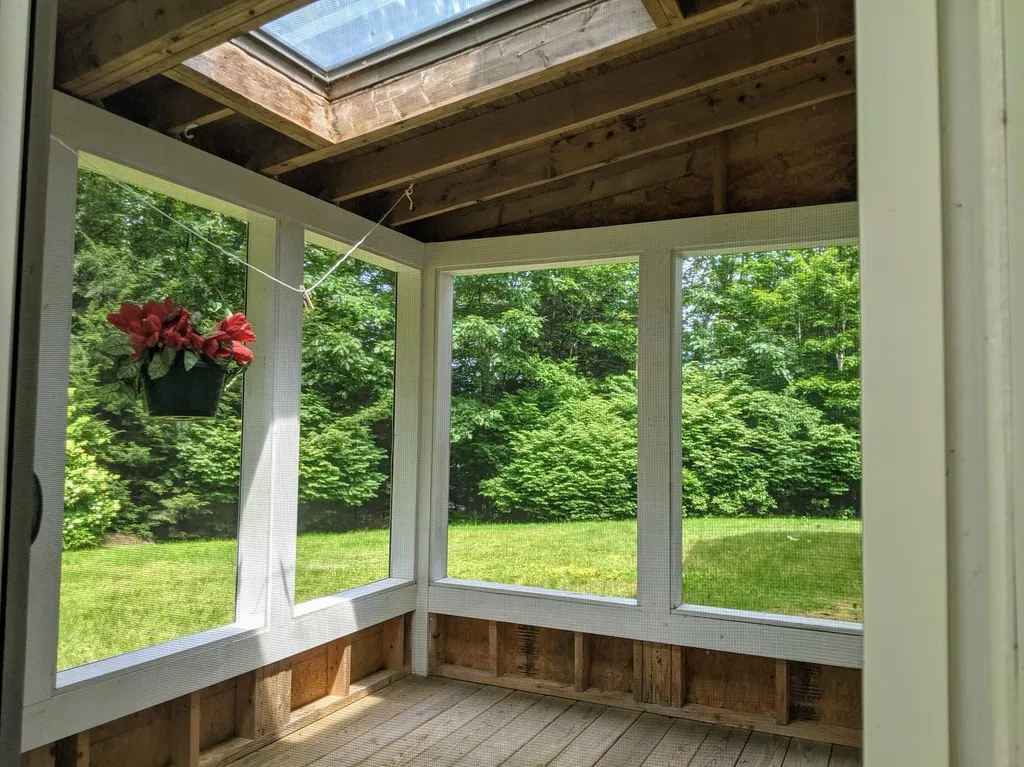 23 Rocky Point Drive Bow NH 03304