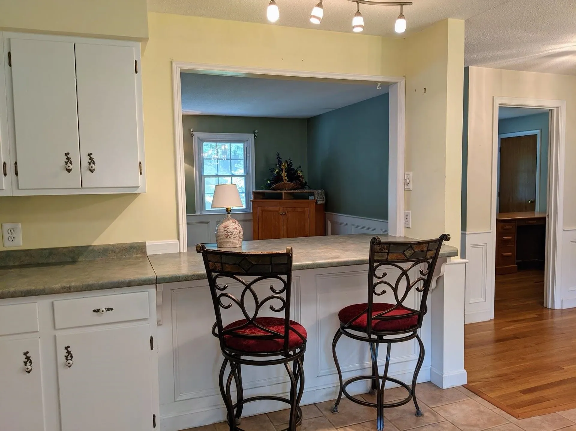 23 Rocky Point Drive Bow NH 03304