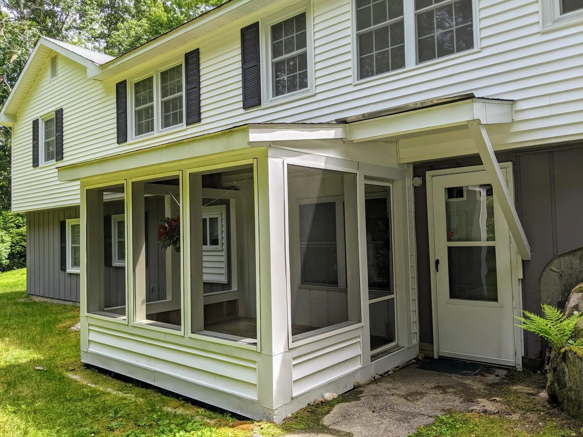 23 Rocky Point Drive Bow NH 03304