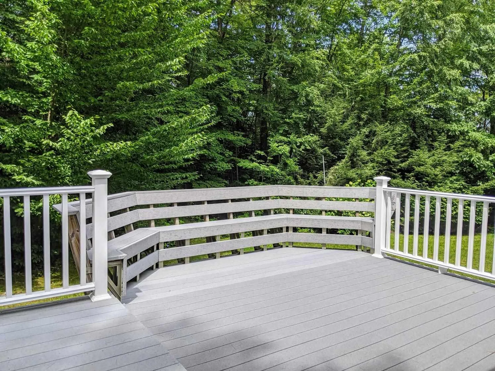 23 Rocky Point Drive Bow NH 03304