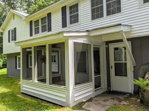 23 Rocky Point Drive Bow NH 03304
