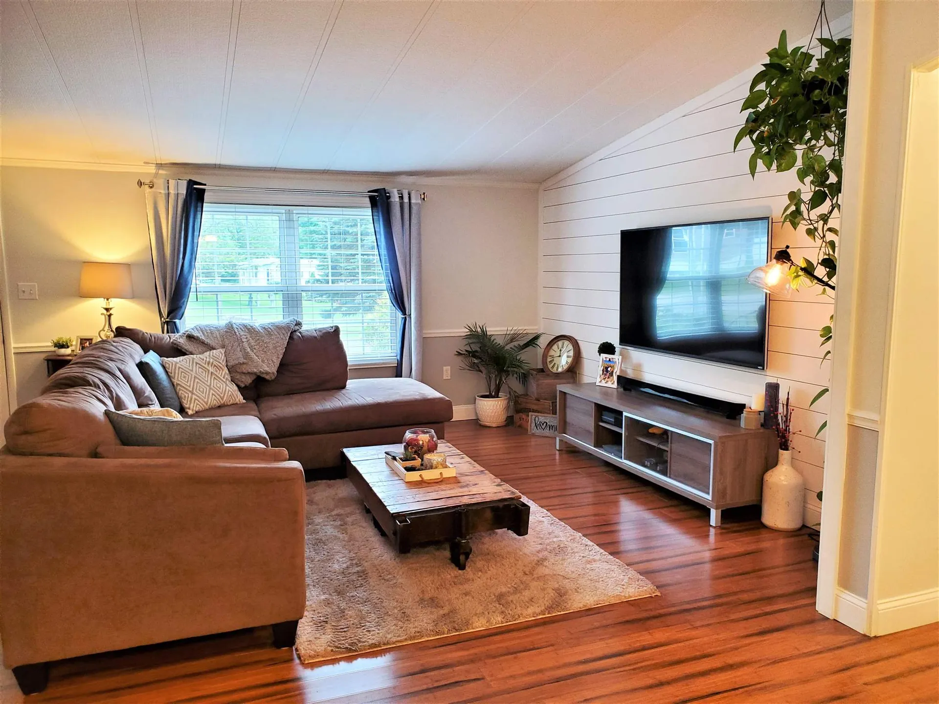 72 Zachary Drive Hooksett NH 03106