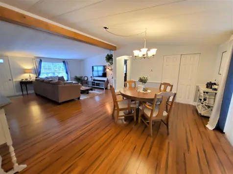 72 Zachary Drive Hooksett NH 03106