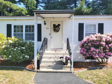 72 Zachary Drive Hooksett NH 03106