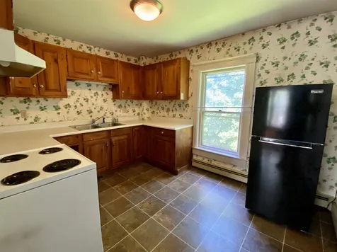 16 South Street Newport NH 03773