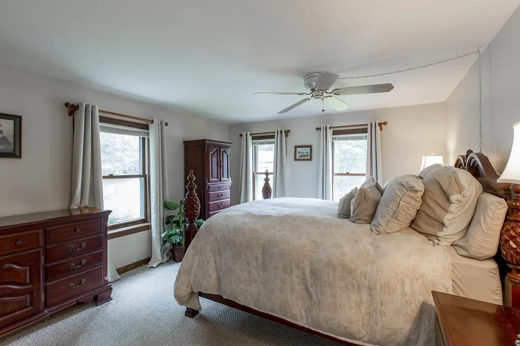 36 Riverbend Road Newmarket NH 03857