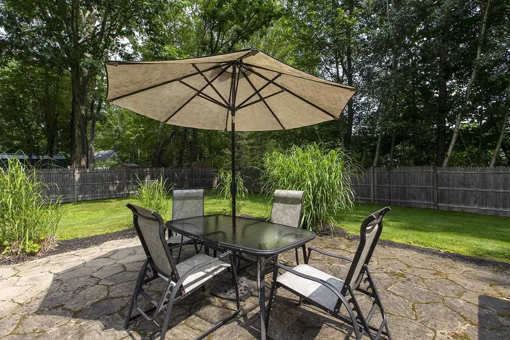 36 Riverbend Road Newmarket NH 03857