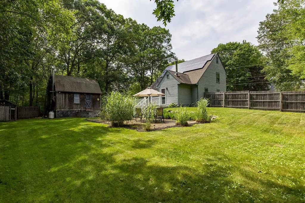 36 Riverbend Road Newmarket NH 03857