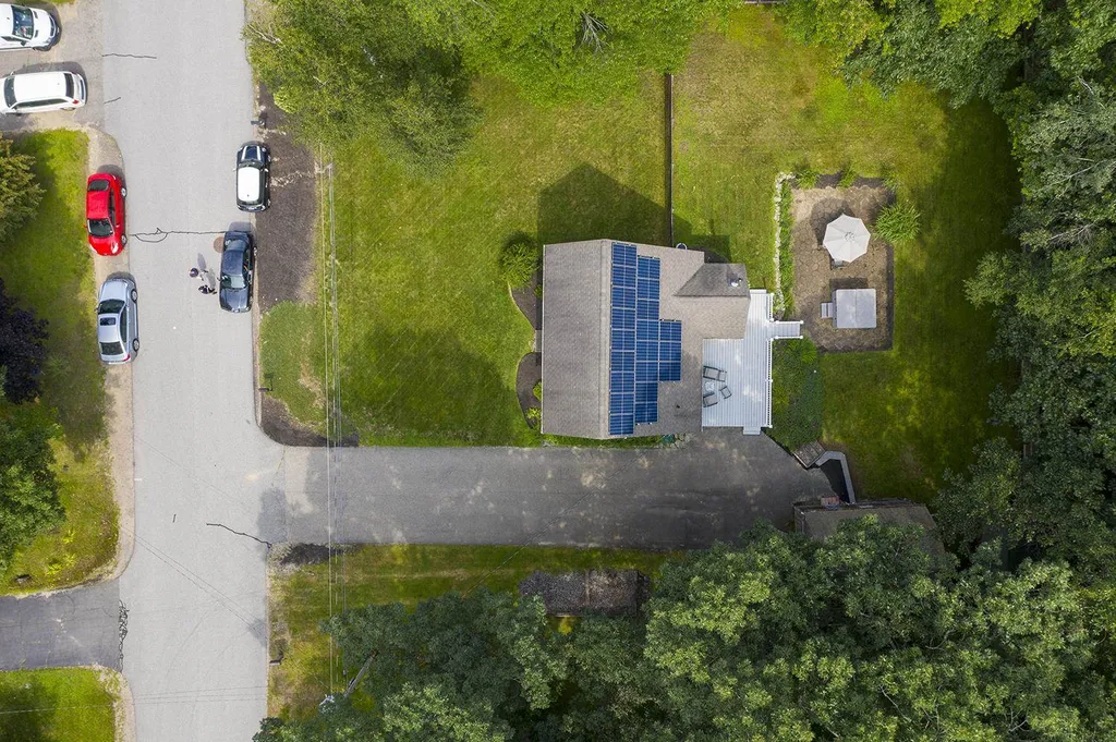 36 Riverbend Road Newmarket NH 03857
