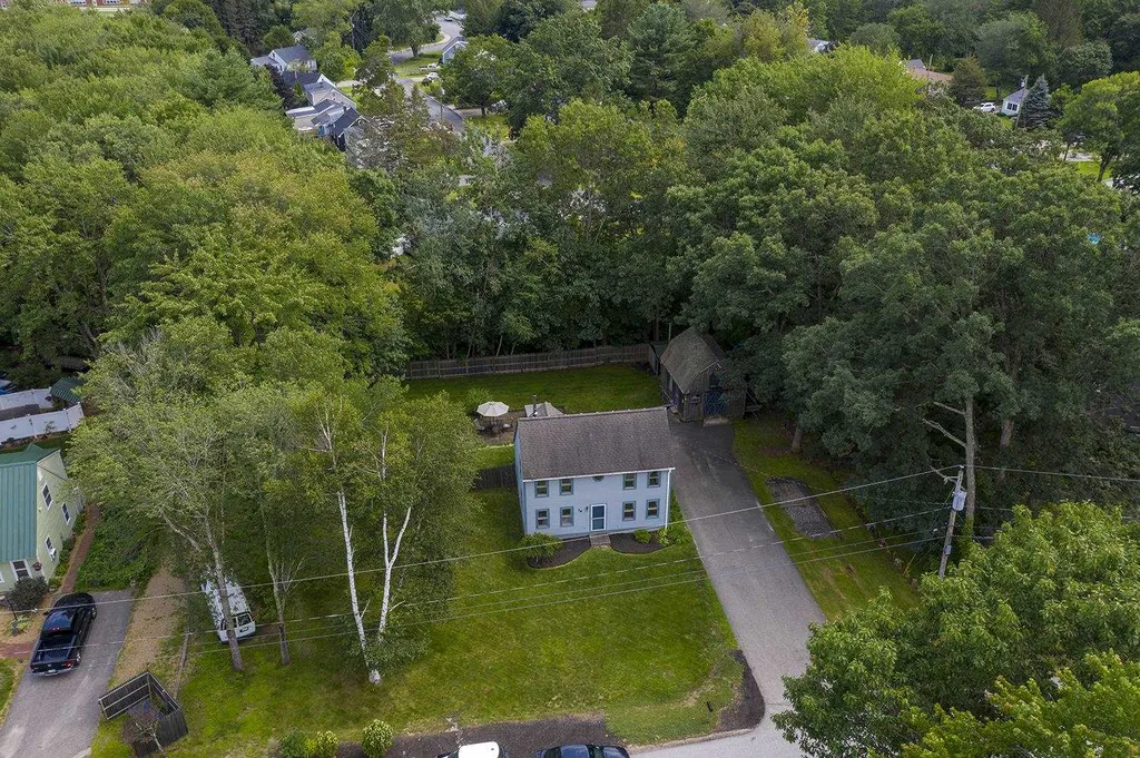 36 Riverbend Road Newmarket NH 03857