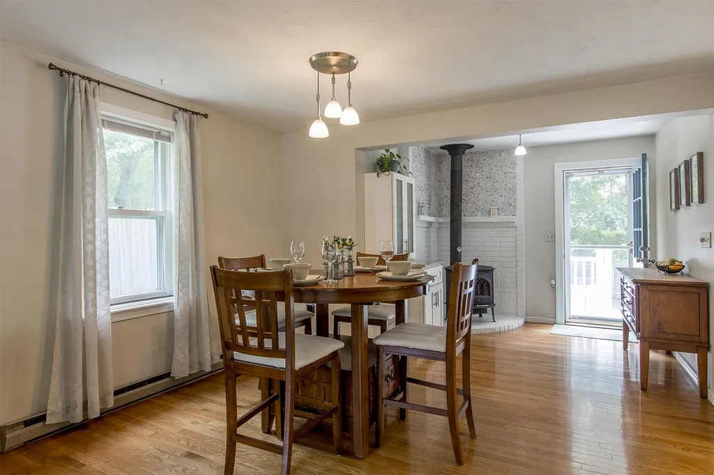 36 Riverbend Road Newmarket NH 03857