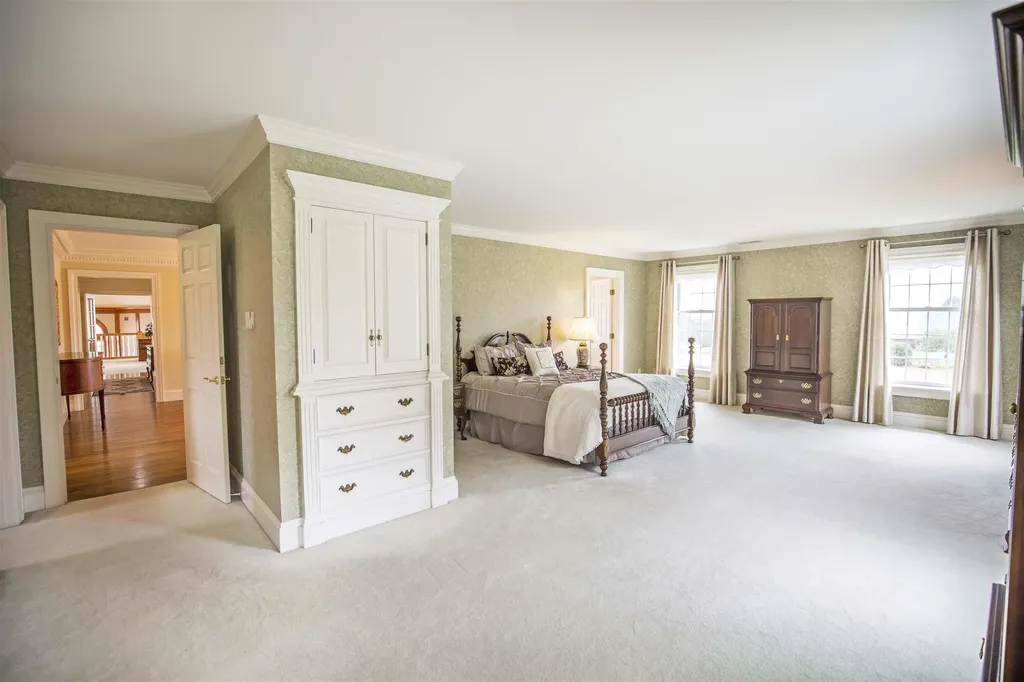 120 Baldwin Hill Road Lyndeborough NH 03082