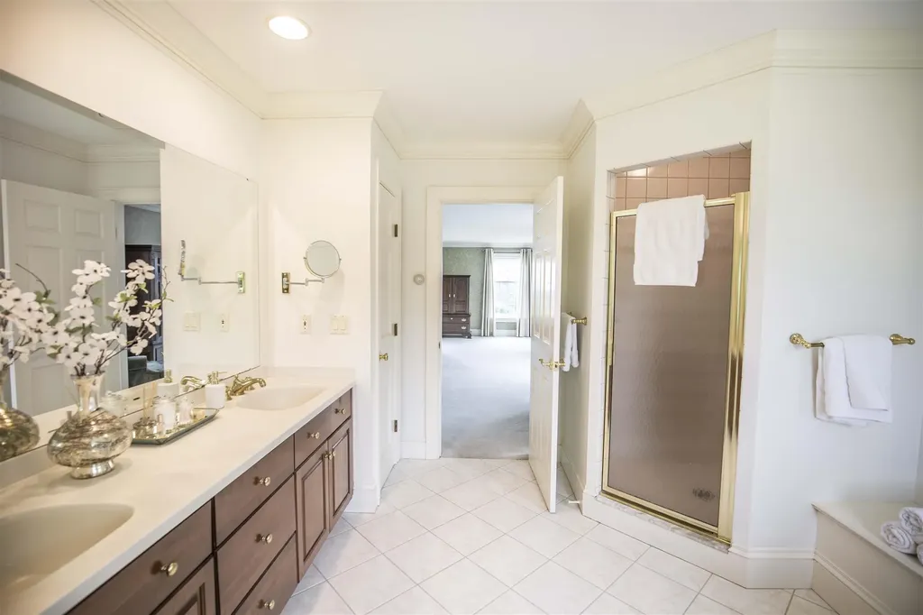 120 Baldwin Hill Road Lyndeborough NH 03082