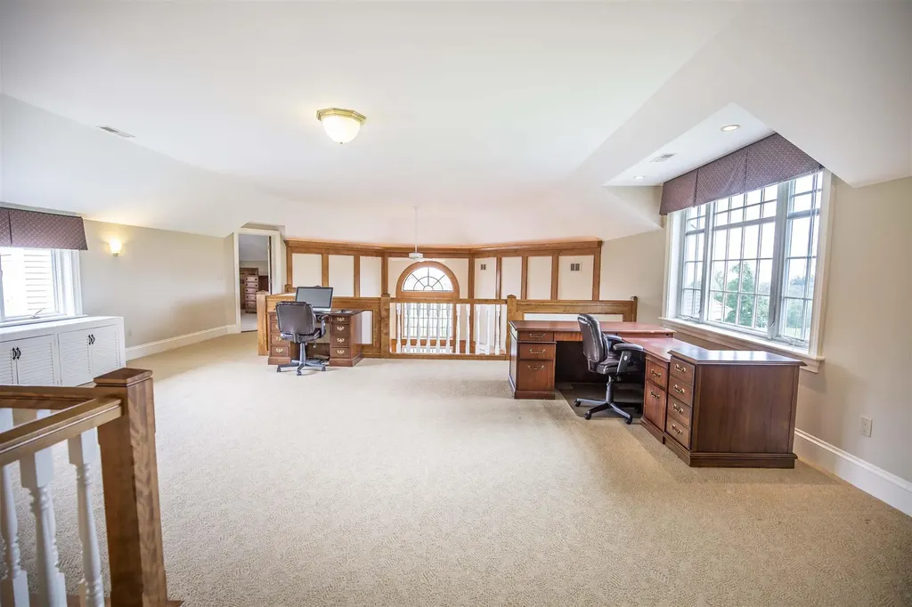 120 Baldwin Hill Road Lyndeborough NH 03082