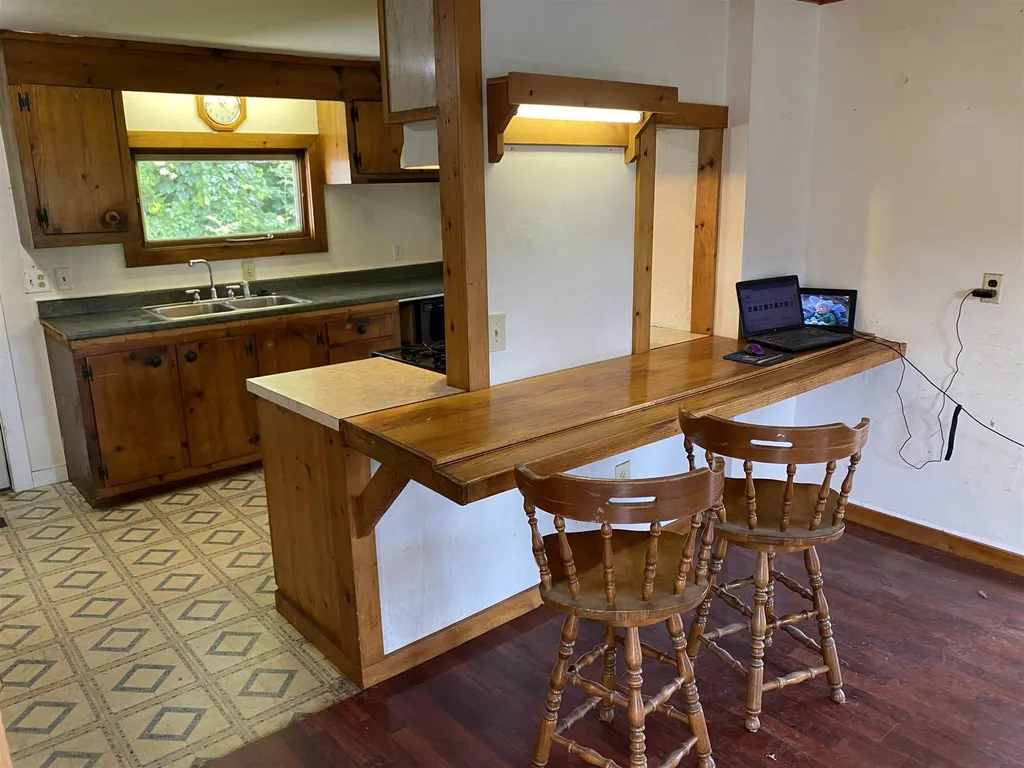 254 North Main Street Bethel VT 05032