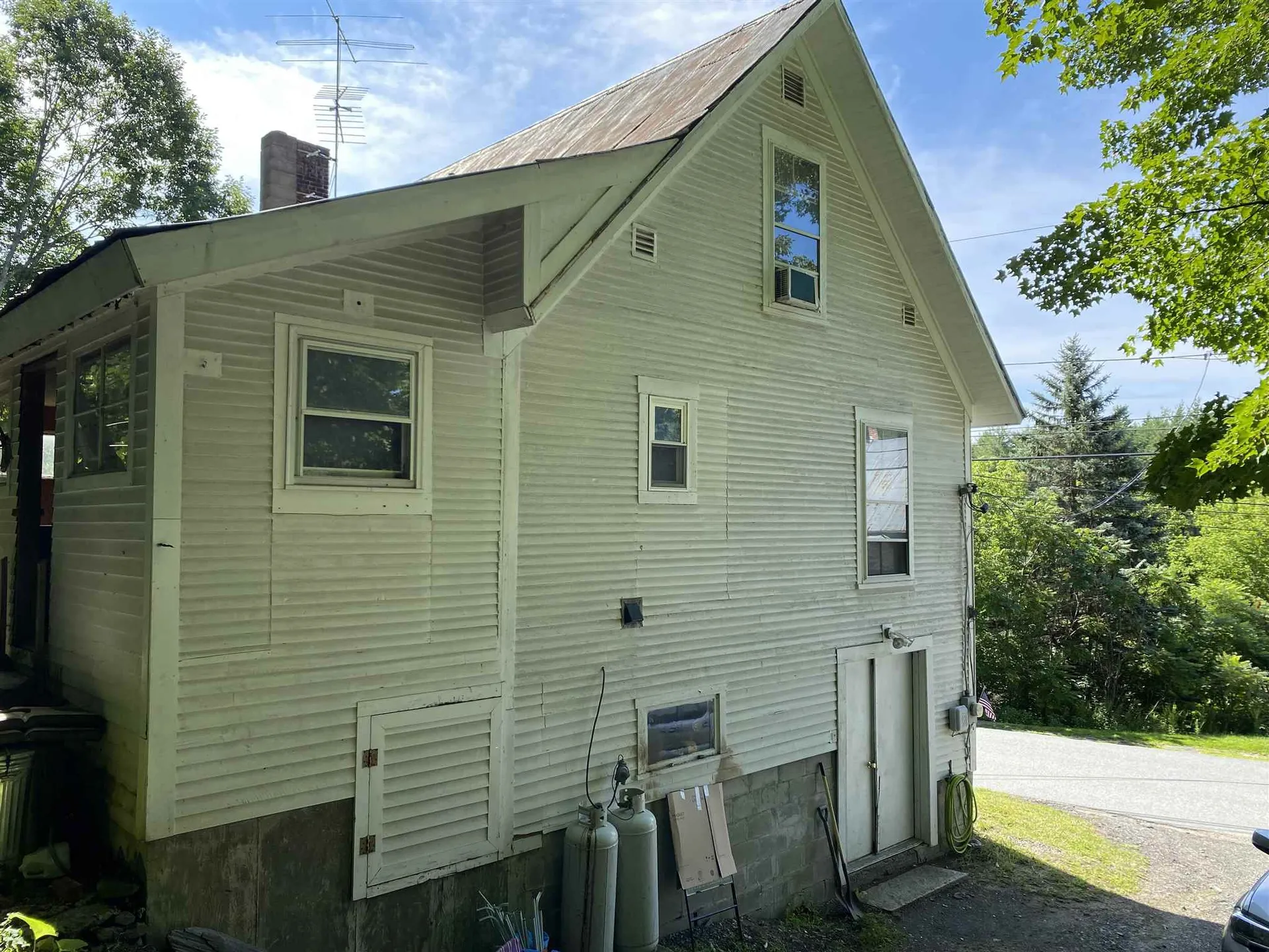 254 North Main Street Bethel VT 05032