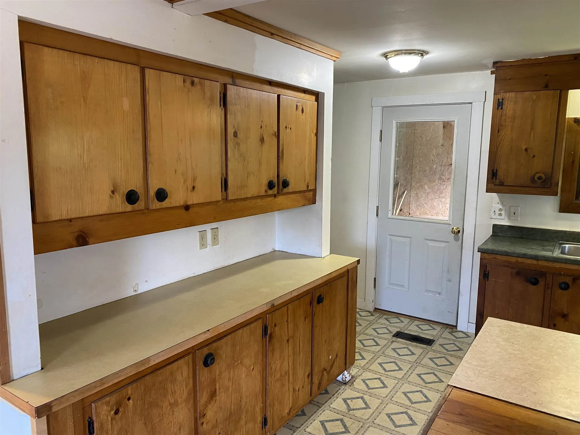 254 North Main Street Bethel VT 05032