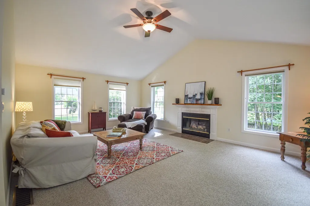 45 Wildewood Lane Dover NH 03820
