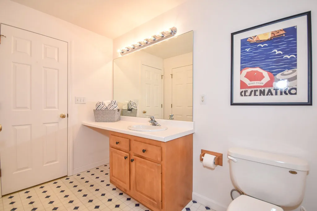 45 Wildewood Lane Dover NH 03820