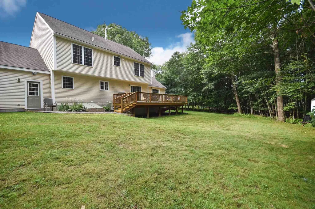 45 Wildewood Lane Dover NH 03820