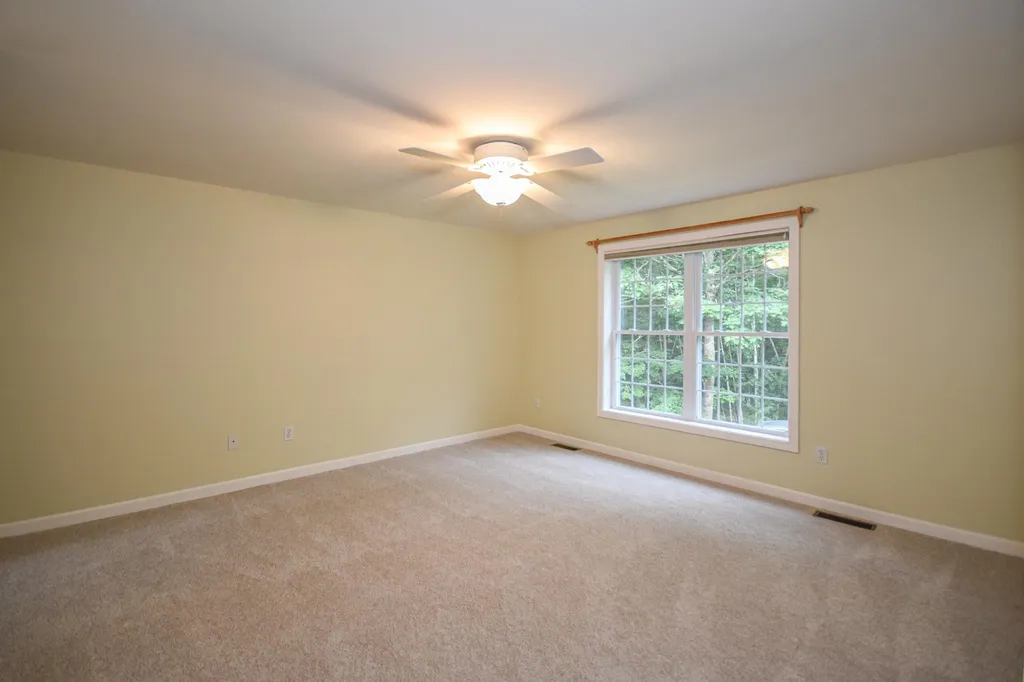 45 Wildewood Lane Dover NH 03820