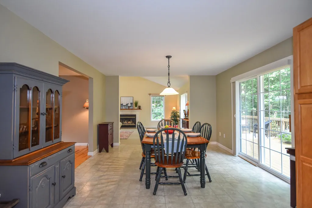 45 Wildewood Lane Dover NH 03820