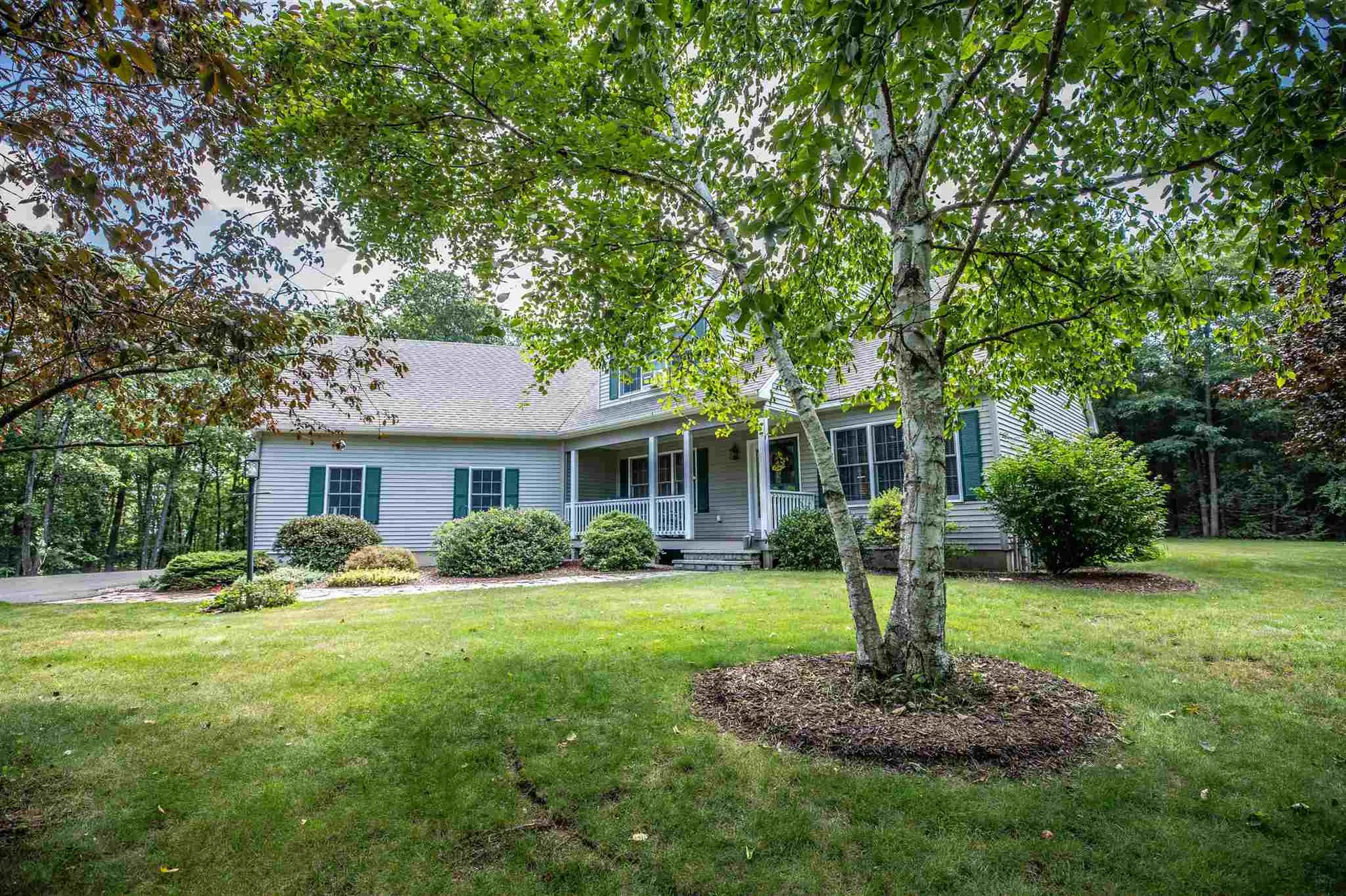 88 Coleman Road Auburn NH 03032