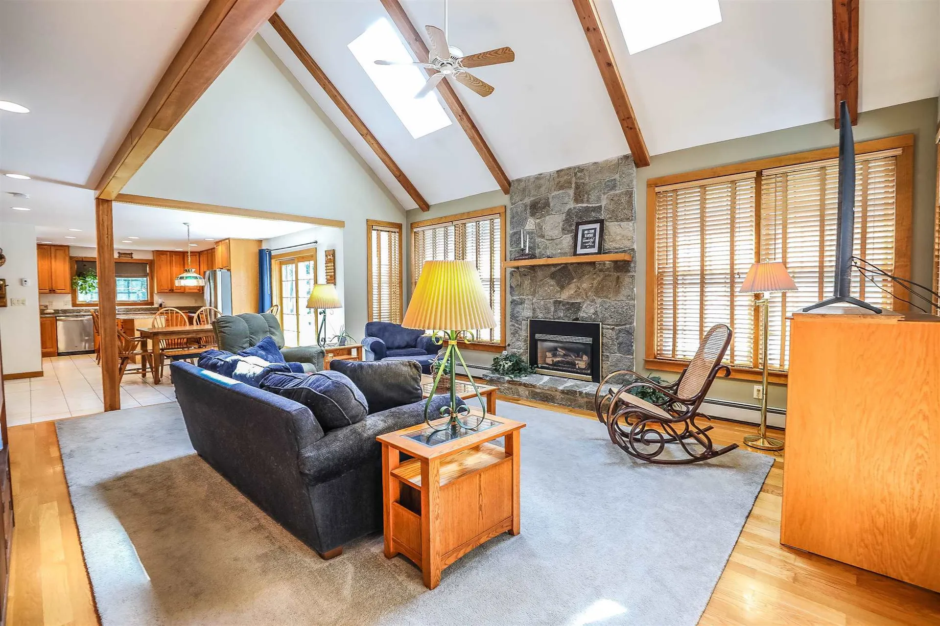 88 Coleman Road Auburn NH 03032