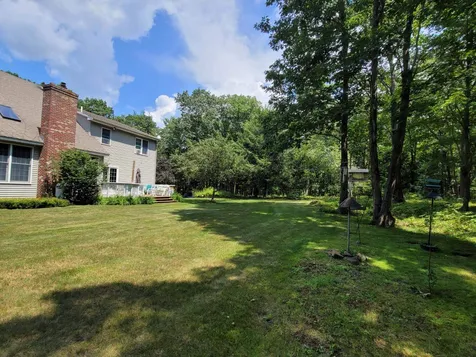 88 Coleman Road Auburn NH 03032