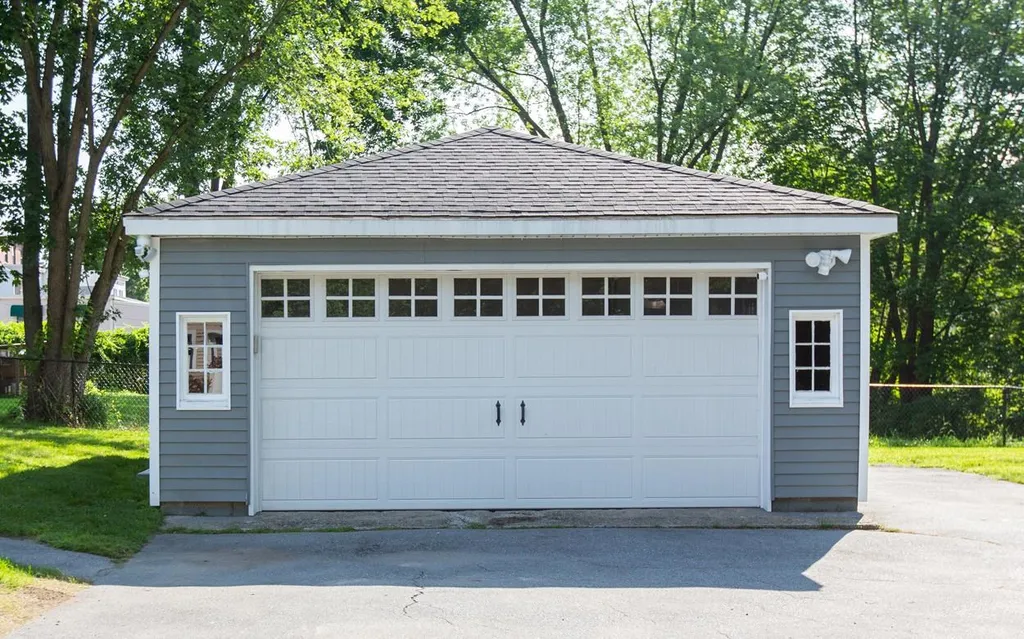 3 George Avenue Salem NH 03079