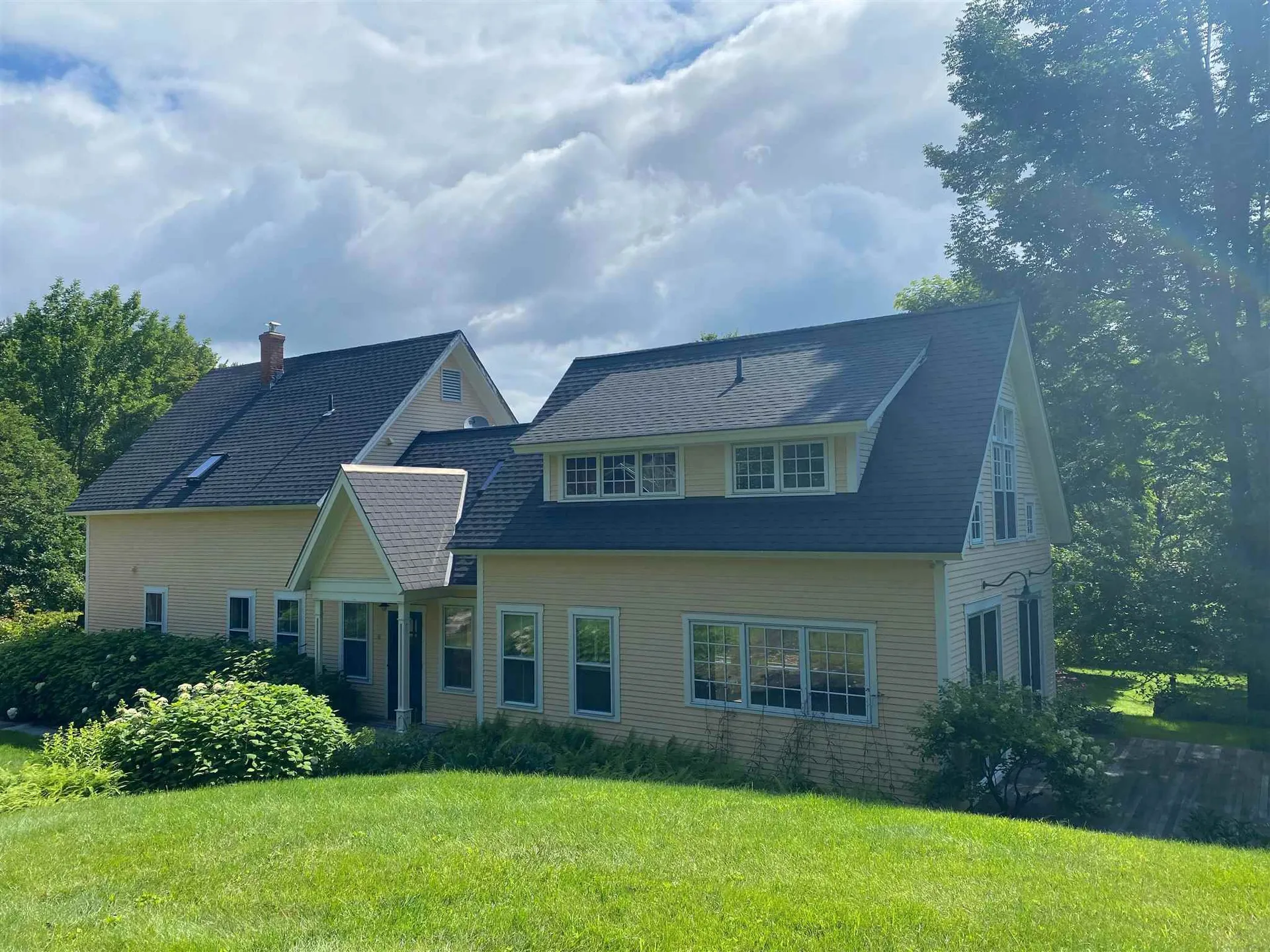 5 Happy Hill Road Norwich VT 05055