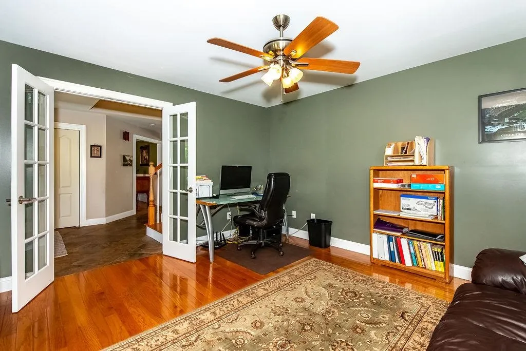 8 Linwood Lane Stratham NH 03885