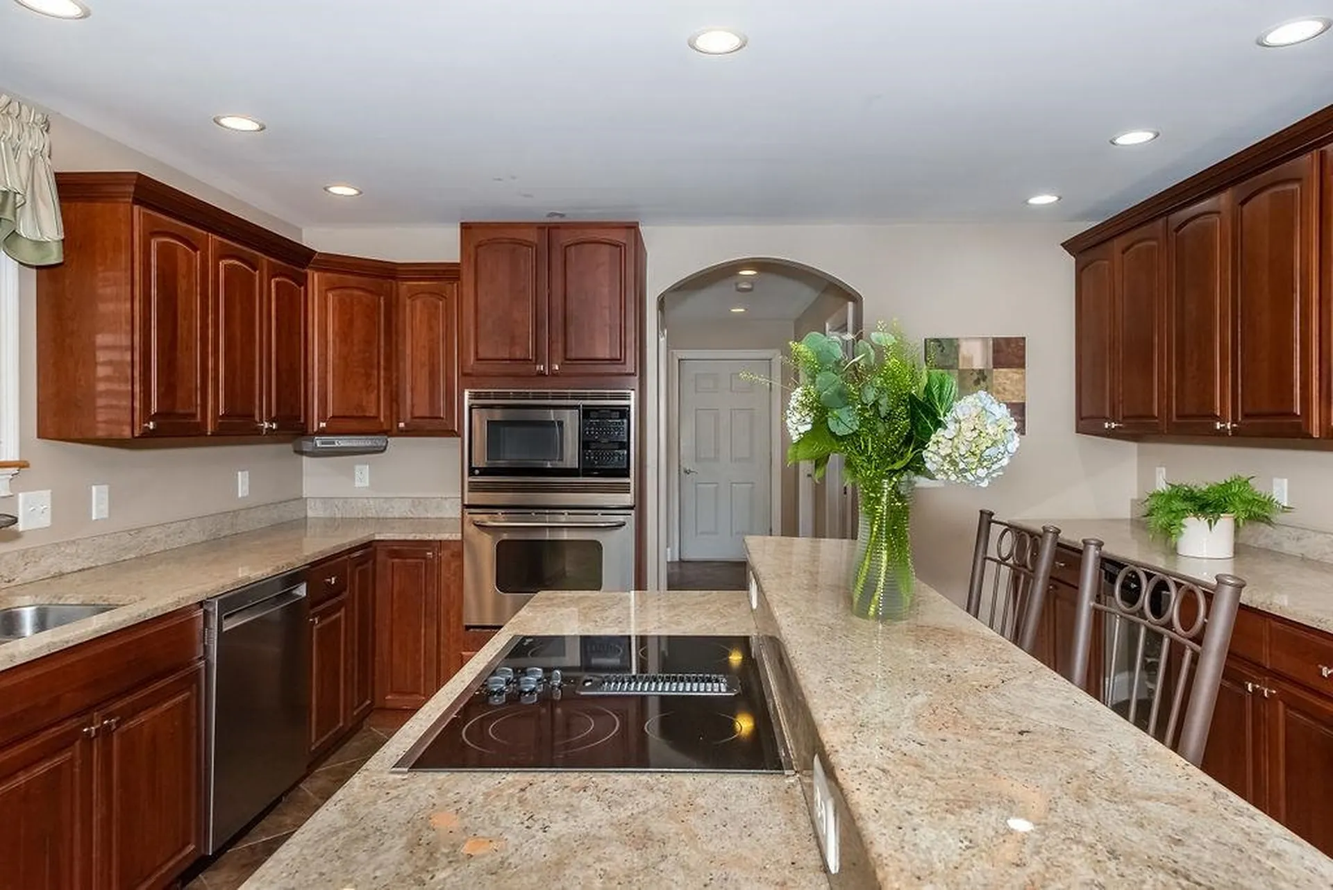 8 Linwood Lane Stratham NH 03885