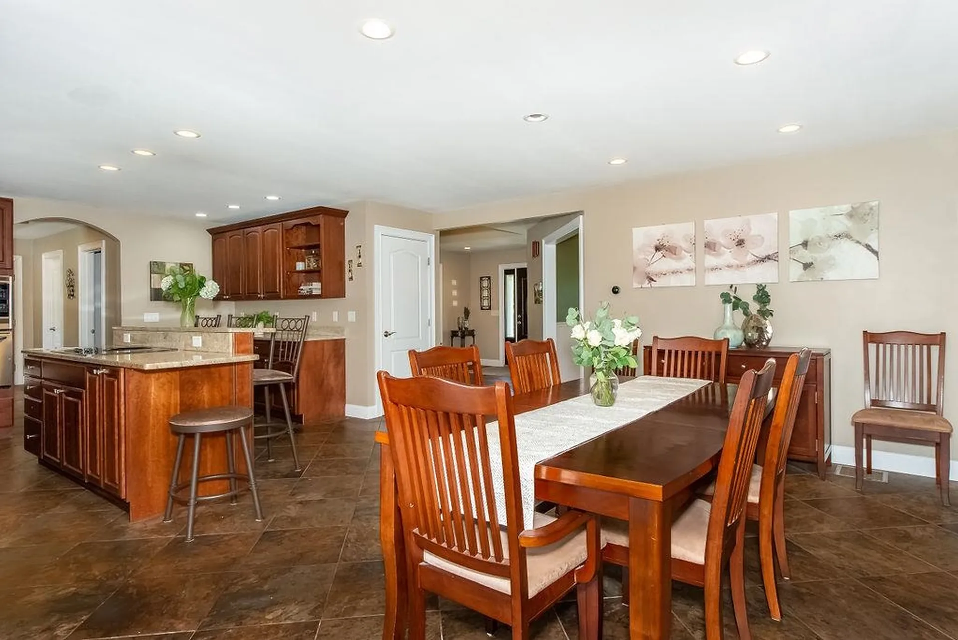 8 Linwood Lane Stratham NH 03885