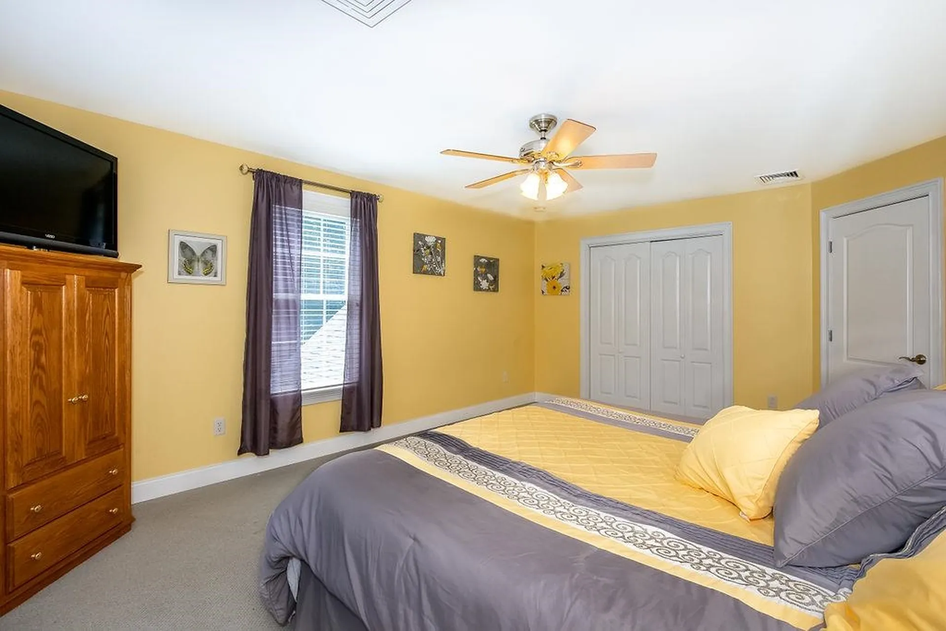 8 Linwood Lane Stratham NH 03885