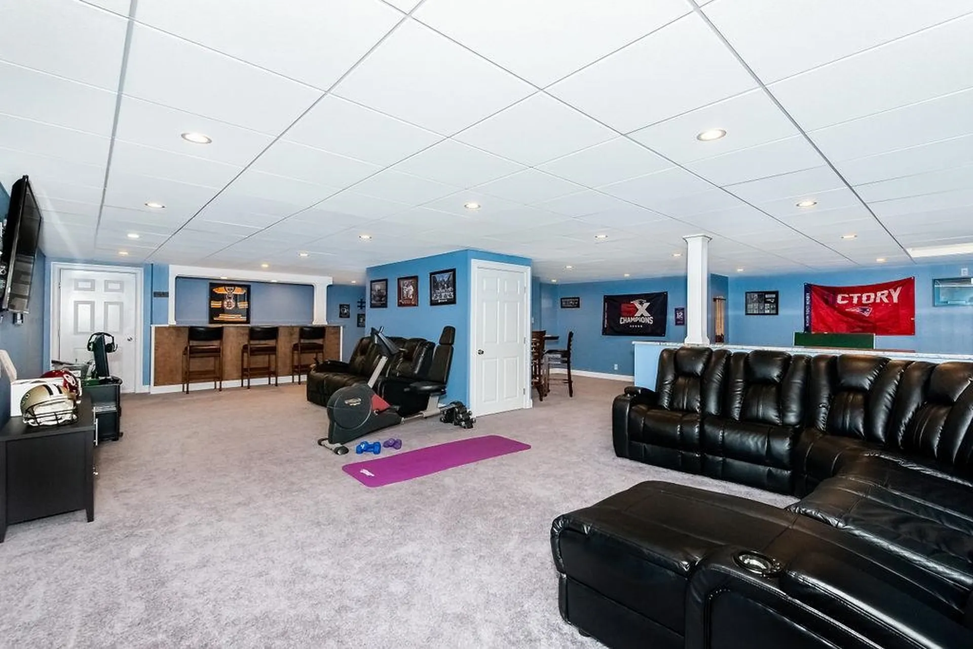 8 Linwood Lane Stratham NH 03885