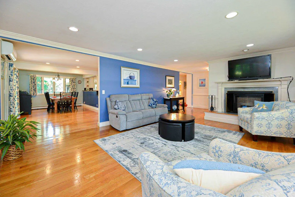 485 Wallis Road Rye NH 03870