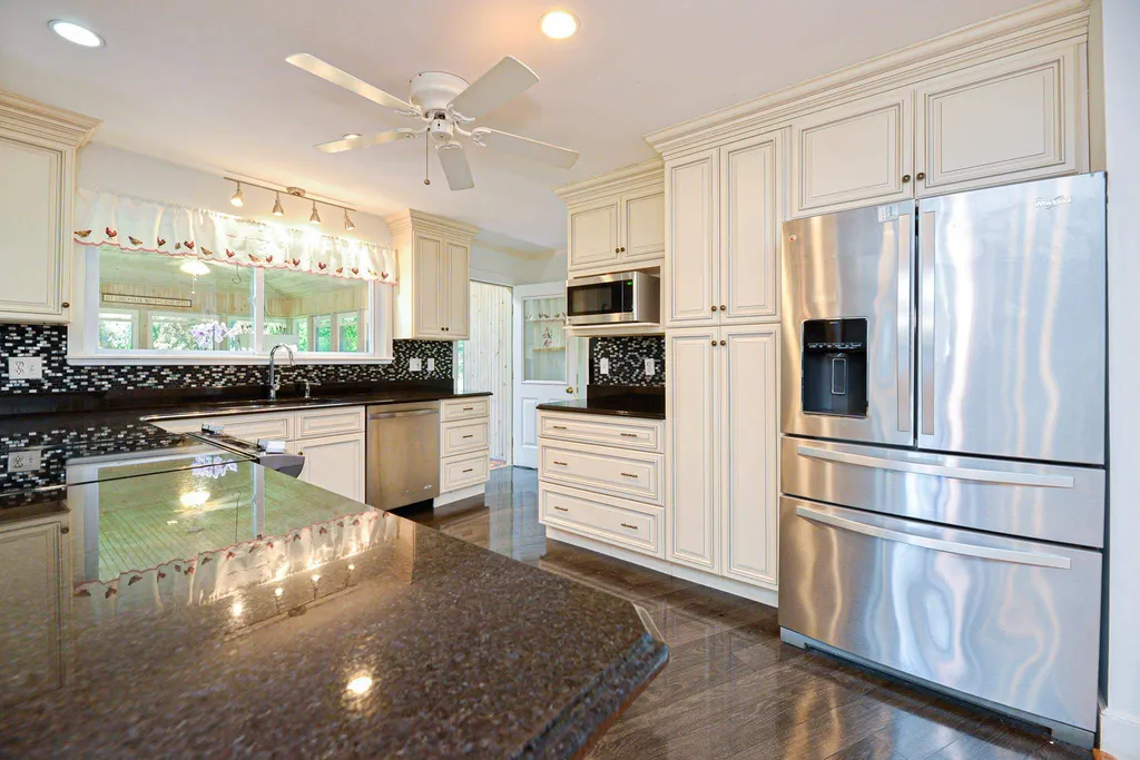 485 Wallis Road Rye NH 03870