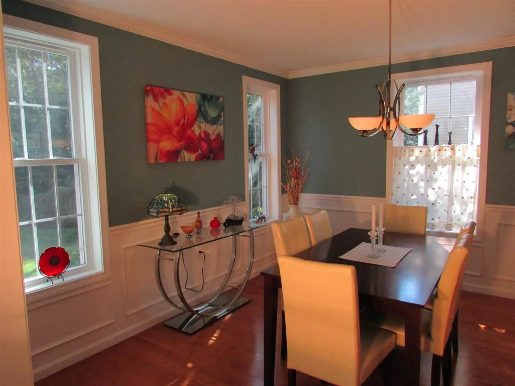 22 Melody Terrace Dover NH 03820-4713
