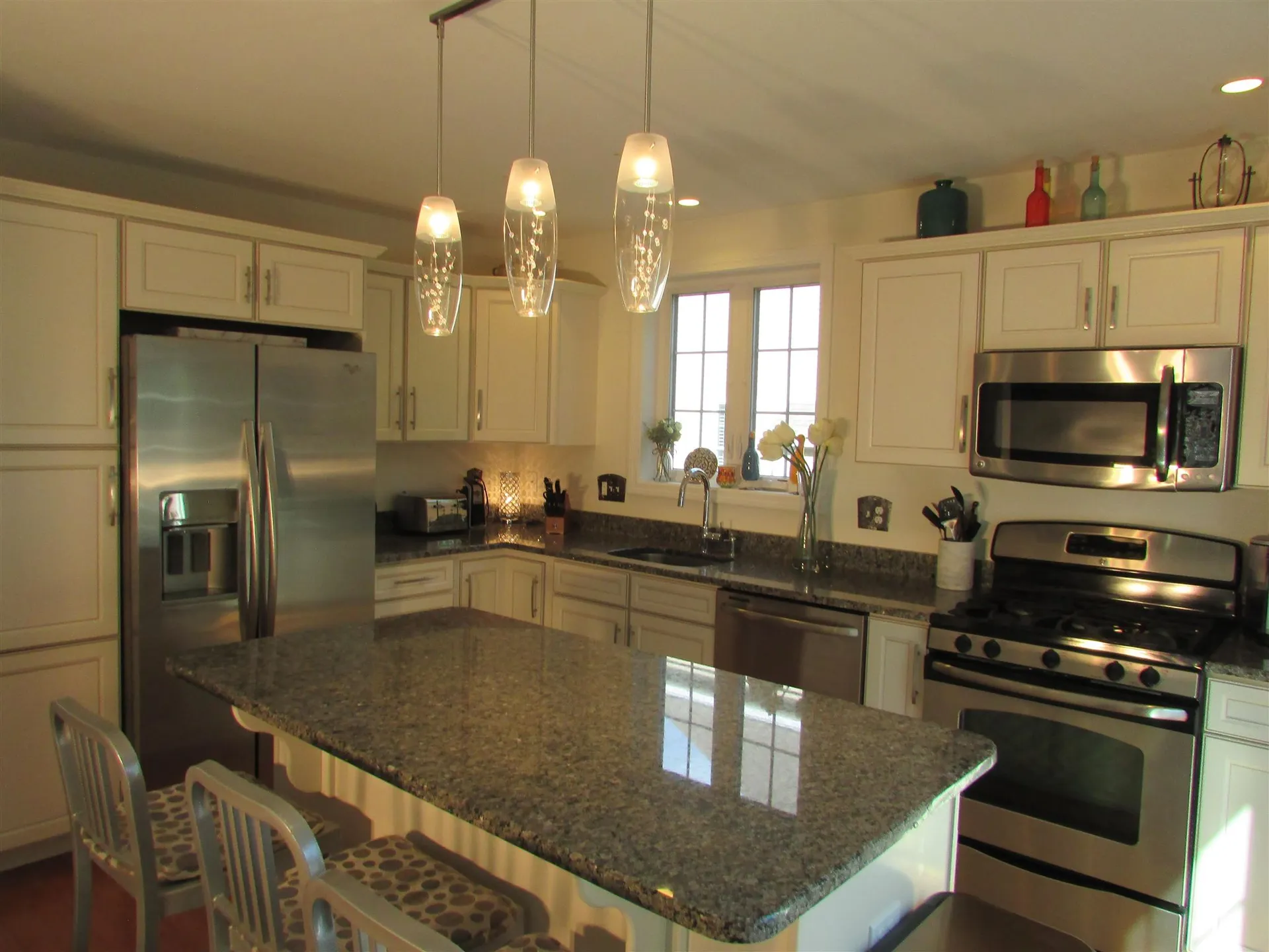 22 Melody Terrace Dover NH 03820-4713