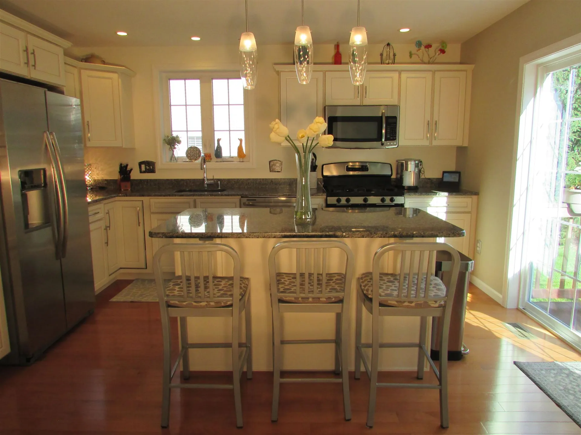 22 Melody Terrace Dover NH 03820-4713