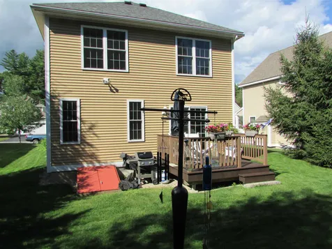 22 Melody Terrace Dover NH 03820-4713