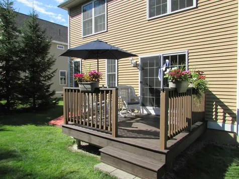 22 Melody Terrace Dover NH 03820-4713